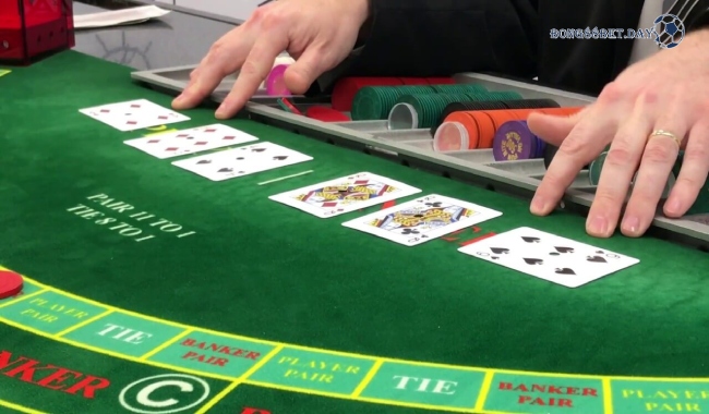 Baccarat là gì và những thông tin hữu ích cho bạn đọc